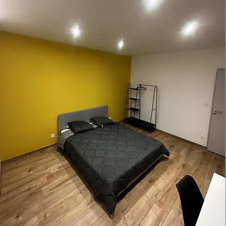 Séjour chez l'habitant - Grenoble, Caserne De Bonne *
